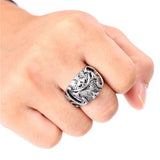 Bague one peace de barbe blanche