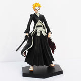 Lot de 4 figurines Bleach (Ichigo Toushirou Rangiku Sousuke)
