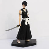 Lot de 4 figurines Bleach (Ichigo Toushirou Rangiku Sousuke)