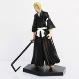 Lot de 4 figurines statuette  Bleach (Ichigo Toushirou Rangiku Sousuke)