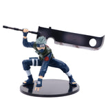 Figurine statuette Naruto de Kakashi avec épée de Zabuza