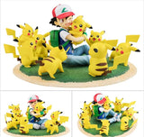 Figurine statuette Pokémon de Sacha & Pikachu