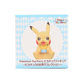 Figurine statuette Pokémon de Pikachu pâtissier