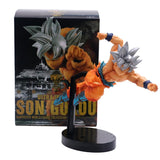 Figurine statuette dragon ball de goku ultra instinct (goku d'argent)