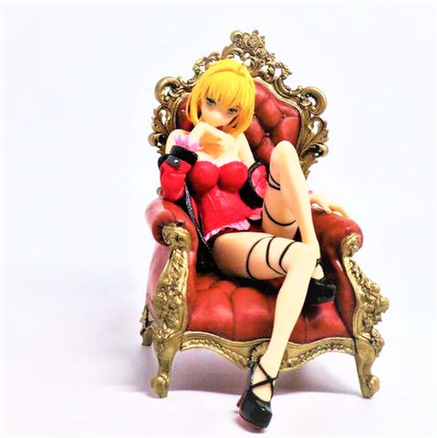 Figurine Sexy de Saber
